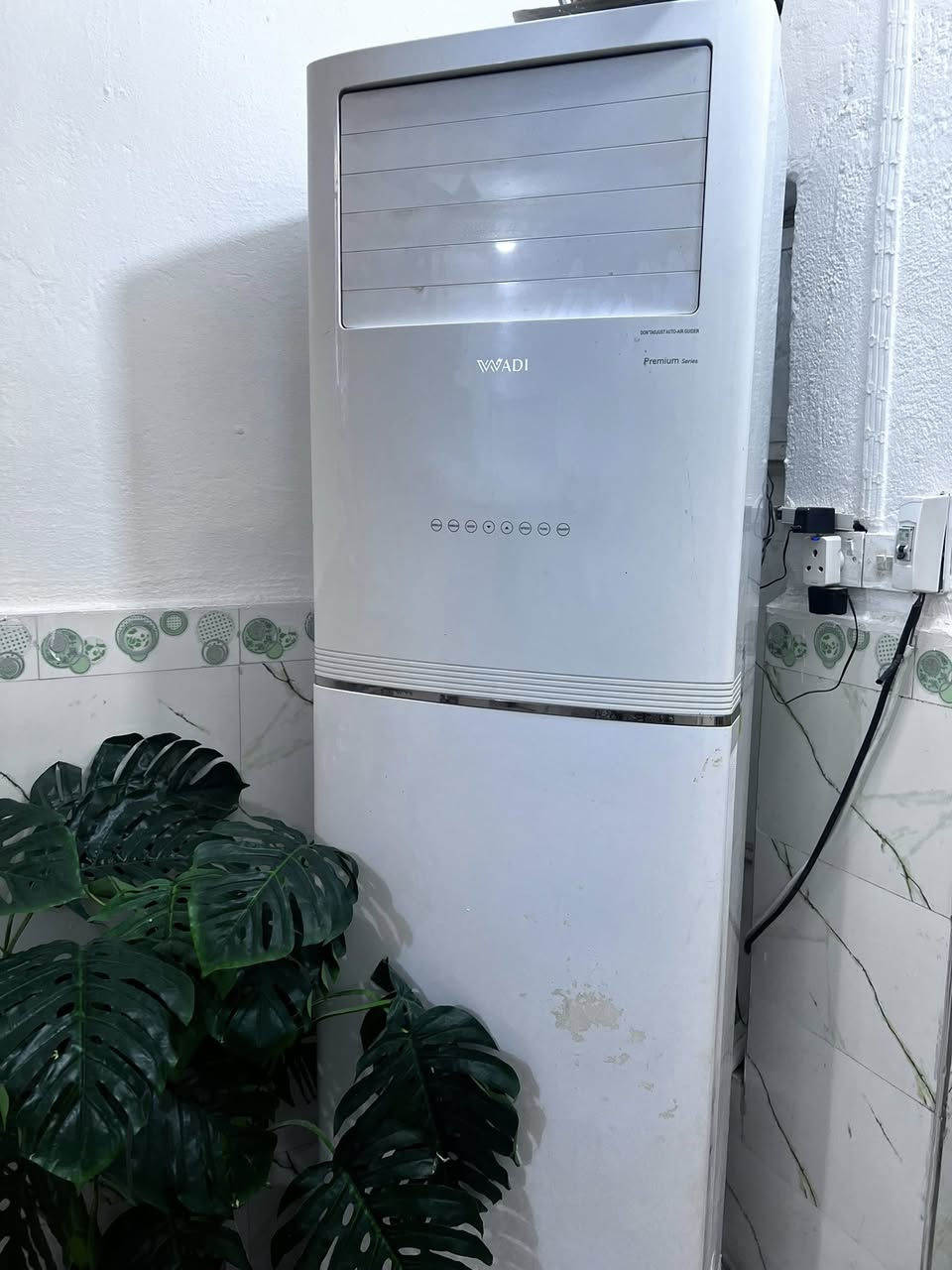 سلام عليكم بنات 
سبلت عامودي للبيع استخدام قليل 

سنك مرمر 

سديه قويه تزكام


**إذا كنت صاحب هذا الإعلان وتريد حذفه لأي سبب، رجاءا أرسل رسالة إلى الدعم الفني**