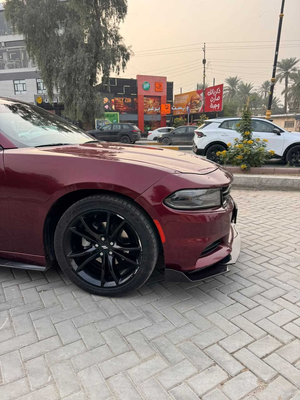 السلام عليكم جارجر SXT بلاس موديل 2020
ماشيه 80 الف ميل فول مواصفات للاخير فتحه كشنات 

الرقم اربيل بسمي حادث 3قطع  صبغ فقط جاملغ باب 

جاملغ خلفي بدون ايرباك السعر خاص 

رقم الهاتف ***********

ملاحظه سونار السياره موجود بلنشر
