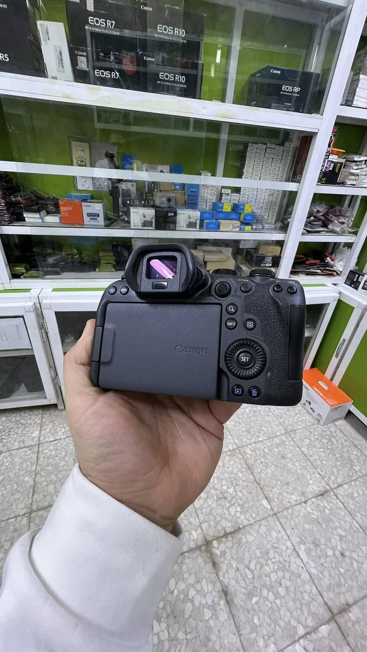 كانون R6mark 2
نضافه100‎%‎ كامله ملحقات حزام شاحنه بطاريه كارتون اصليه
فقط بدي مليون و950الف 
شتره 2k✅🔥
مكاني بابل ***********
