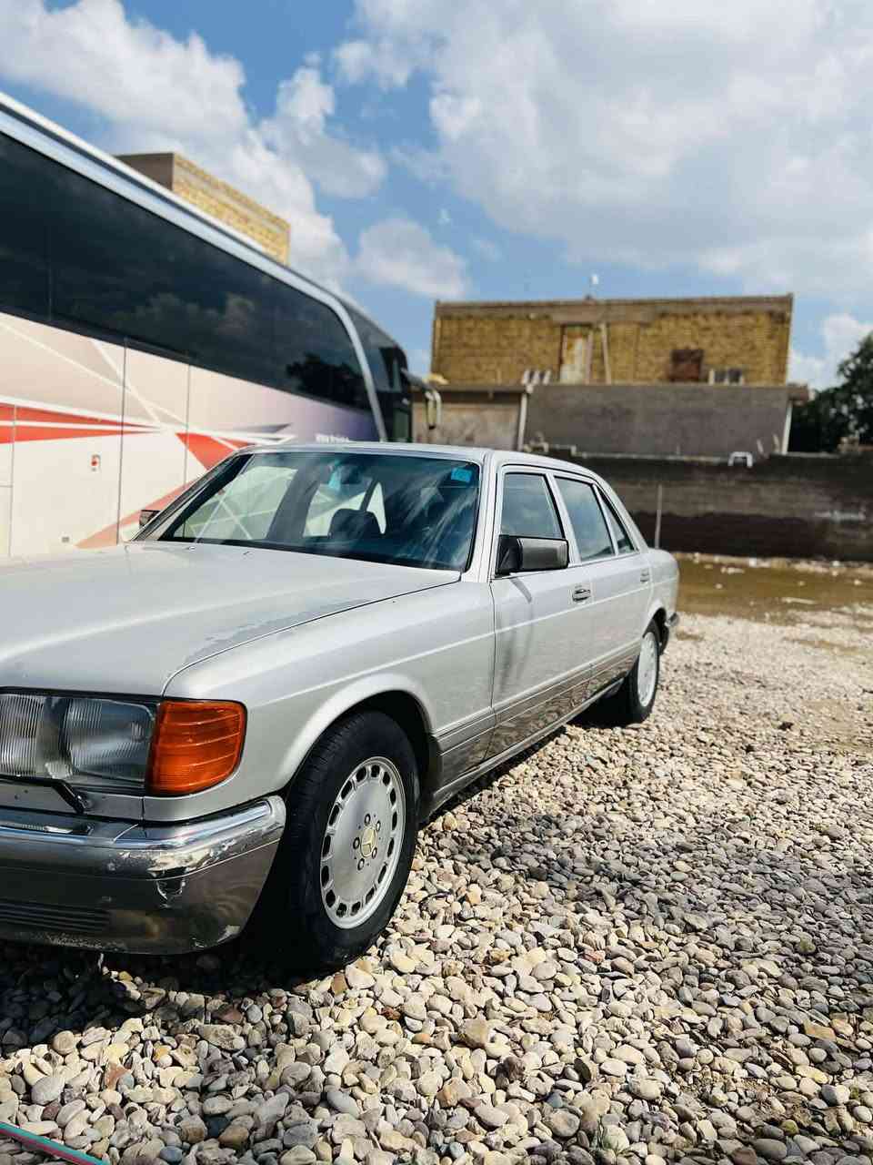 سلام عليكم مارسدس موديل 1991 سنويه جديدة بسمي مكفوله مكينه محور 3000ففتي سعر 50بيه مجال بصيط استفسار ***********مكان سيارة كوت واسط
