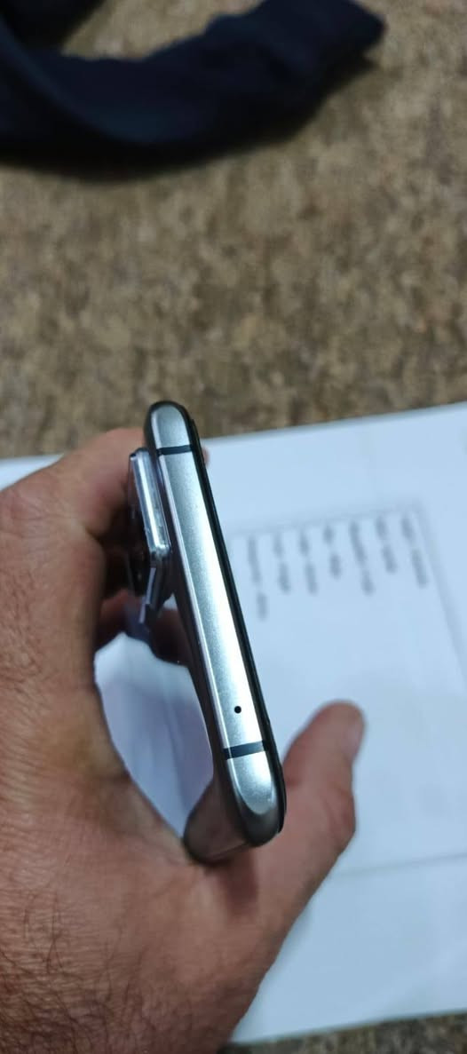 جهاز اسمه ريد ماجكREDMAGIC 6 Racing مواصفاتها مذكوره بصوره سعره 170جهاز مكفول من فتح وتصليح

***********بي وتساب
