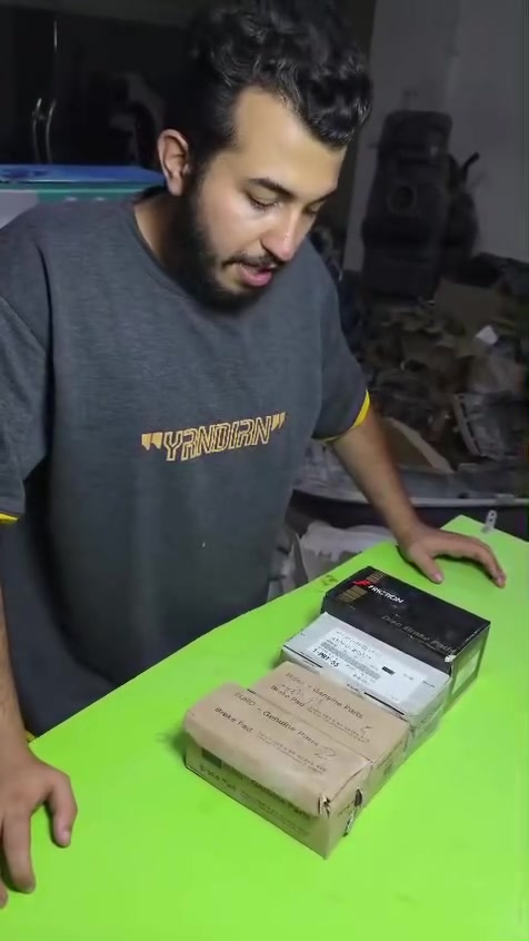 حياهم الله زبائنا الاعزاء 
توفرت دسكات امامي خلفي 

امامي باثفندر اكستيرا 30 
خلفي باثفندر اكستيرا 30 
امامي ارمادا 30 
خلفي باثفندر 30 
#حسين_الخفاجي_لادوات_النيسان 
***********
