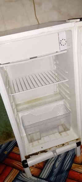 حجم 139ثلاجه مستخدمه نظيف لبيع السعر 90 وبيها مجال بسيط
*********** بي واتساب 
مكان الشطره ال سلمان يم  سيد علي
