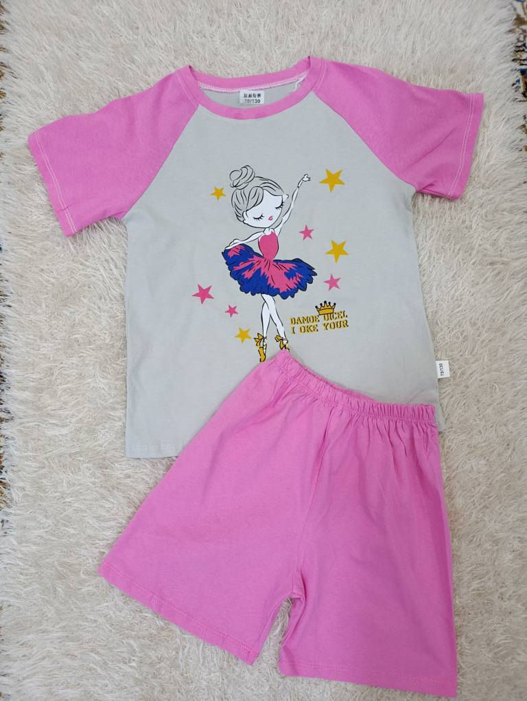 تراك برموده بناتي خامه اصليه قطن 100/100 
يلبس 3-4-5-6سنه 
السعر /5000 دينار 
يوجد خدمة توصيل 🚖 خناقين, ديالى


**إذا كنت صاحب هذا الإعلان وتريد حذفه لأي سبب، رجاءا أرسل رسالة إلى الدعم الفني**