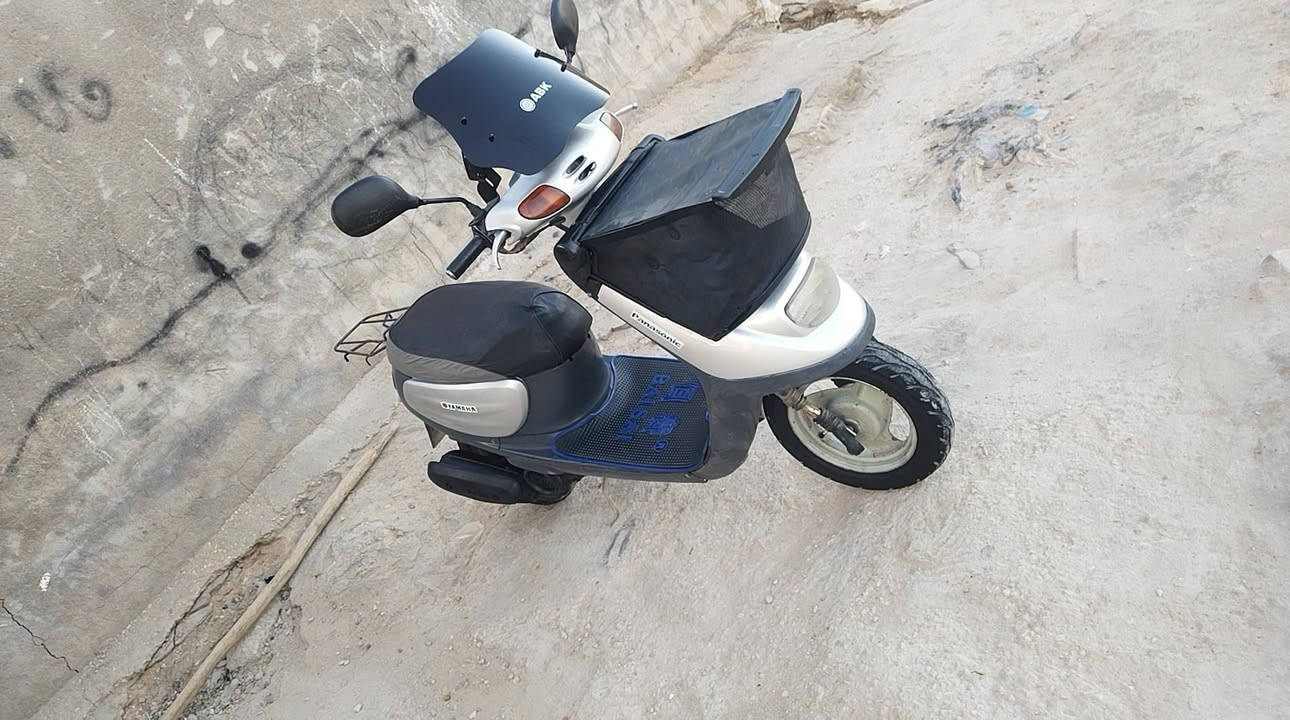 السلام عليكم ورحمه الله وبركاته دراجه منغول بلاديه 2003 ما مفتوحه كل شيء شغال سلفندر العنوان كربلاء سايبين حي الشهداء الموظفين الشراي نتصل على هذا الرقم ***********
