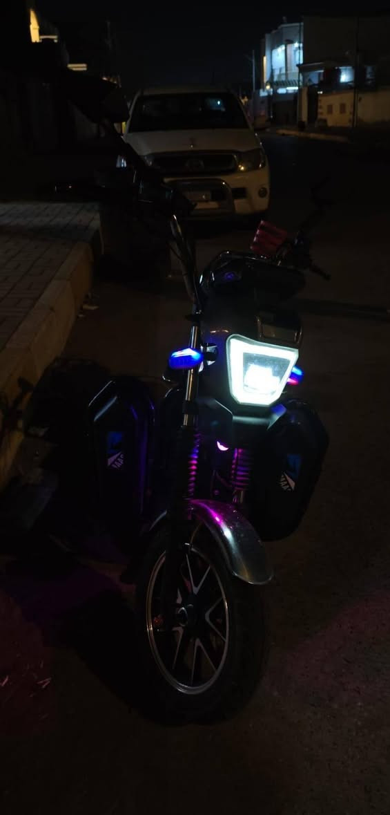 موطور شحن لبيع بطارياته على فحص كهربائي كله شغاله سرعه 99 اربع سرعه بصمه وسيج بعده جديد خمس بطاريات استفسار ***********
