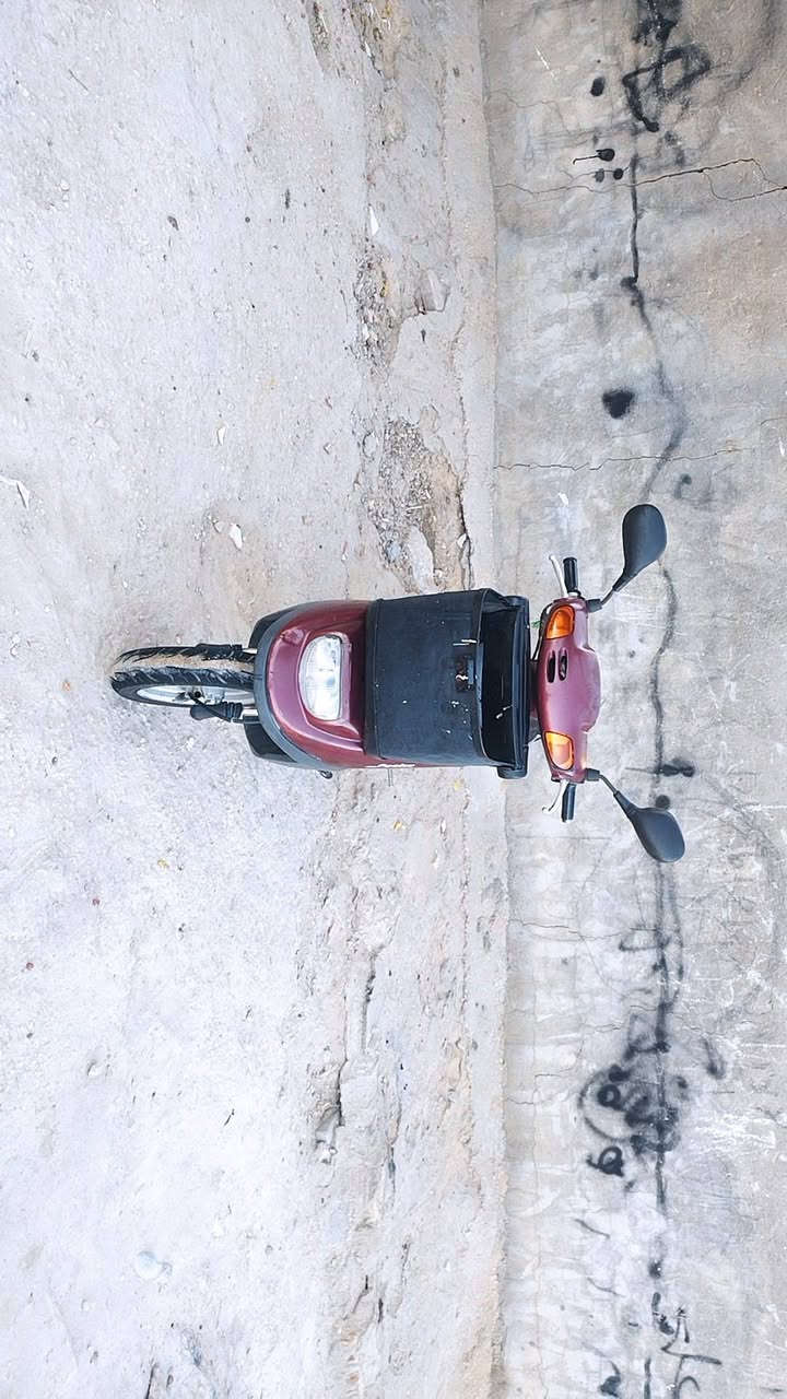 السلام عليكم ورحمه الله وبركاته دراجه مرغول بلاديه 2003 ما مفتوحه كل شيء شغال العنوان كربلاء الساعديا حي الغدير يم الازاله مال المي الشراي نتصل على هذا الرقم ***********
