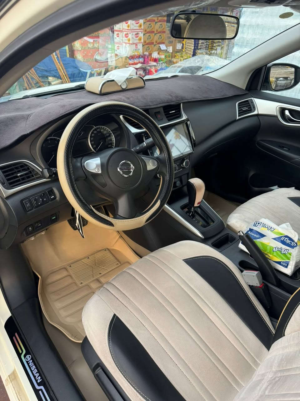 السلام عليكم سنترا موديل 2025
ماشيه 9000 رقم اربيل
السياره كفاله عده خسفة زغيرة بالجاملغ الامامي موضح بالصور
العنوان بغداد المدائن 
السعر 127 وبيهة مجال حك الجيه
‭0772 270 7756
