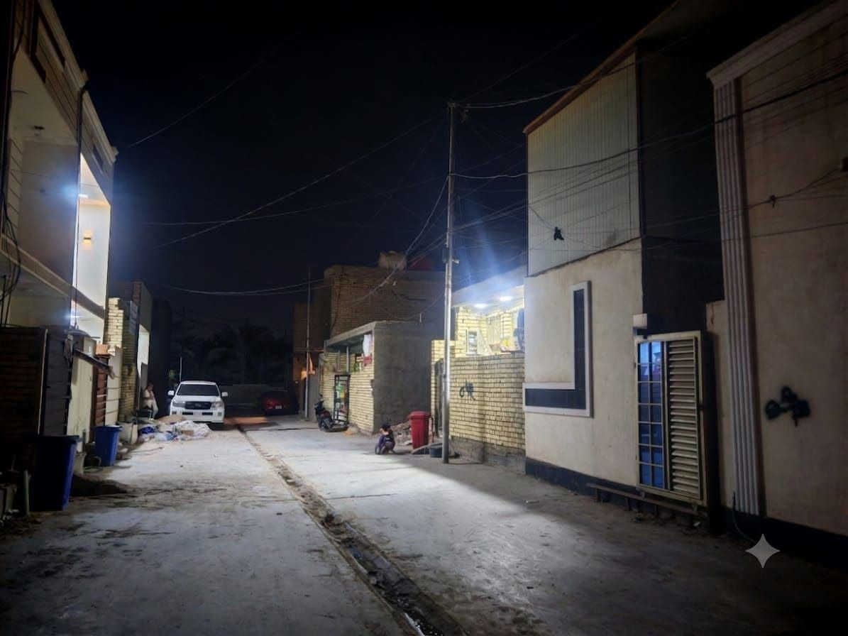 السلام عليكم بيت 50متر طابق واحد جاهز للسكن بناء حديث الخدمات ماء مجاري كهرباء وتبليط السعر 38مليون البيت زراعي سند 25 اقرار محكمه المكان شهداء السيدية خلف كليه السلام ***********
