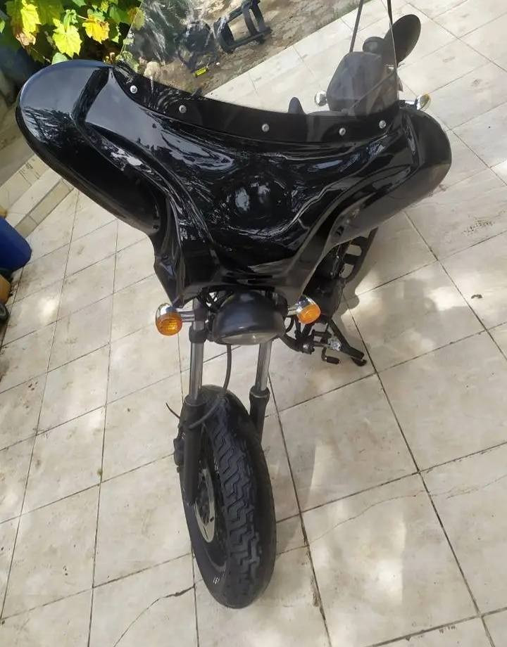 🔥 SE VENDE CHOPPER YAMAHA VIRAGO 🔥
📌 MODELO 1993
💪 MOTOR CAMBIADO POR 350CC JAPONÉS
⚙️ CAJA DE 6TA VELOCIDAD
🎨 MOTO TOTALMENTE PERSONALIZADA
📄 PAPELES COMPLETOS Y EN ORDEN
💰 DEBE ALGO DE IMPUESTOS (YA CONSIDERADO EN EL PRECIO)
🏍️ MOTO CON CARÁCTER, ESTILO ÚNICO Y LISTA PARA RODAR.
🔥 SOLO PARA QUIENES SABEN LO QUE TIENEN ENFRENTE.
♠️MAS INF 79113571 ♠️ Nuestra Señora de La Paz, L


**إذا كنت صاحب هذا الإعلان وتريد حذفه لأي سبب، رجاءا أرسل رسالة إلى الدعم الفني**