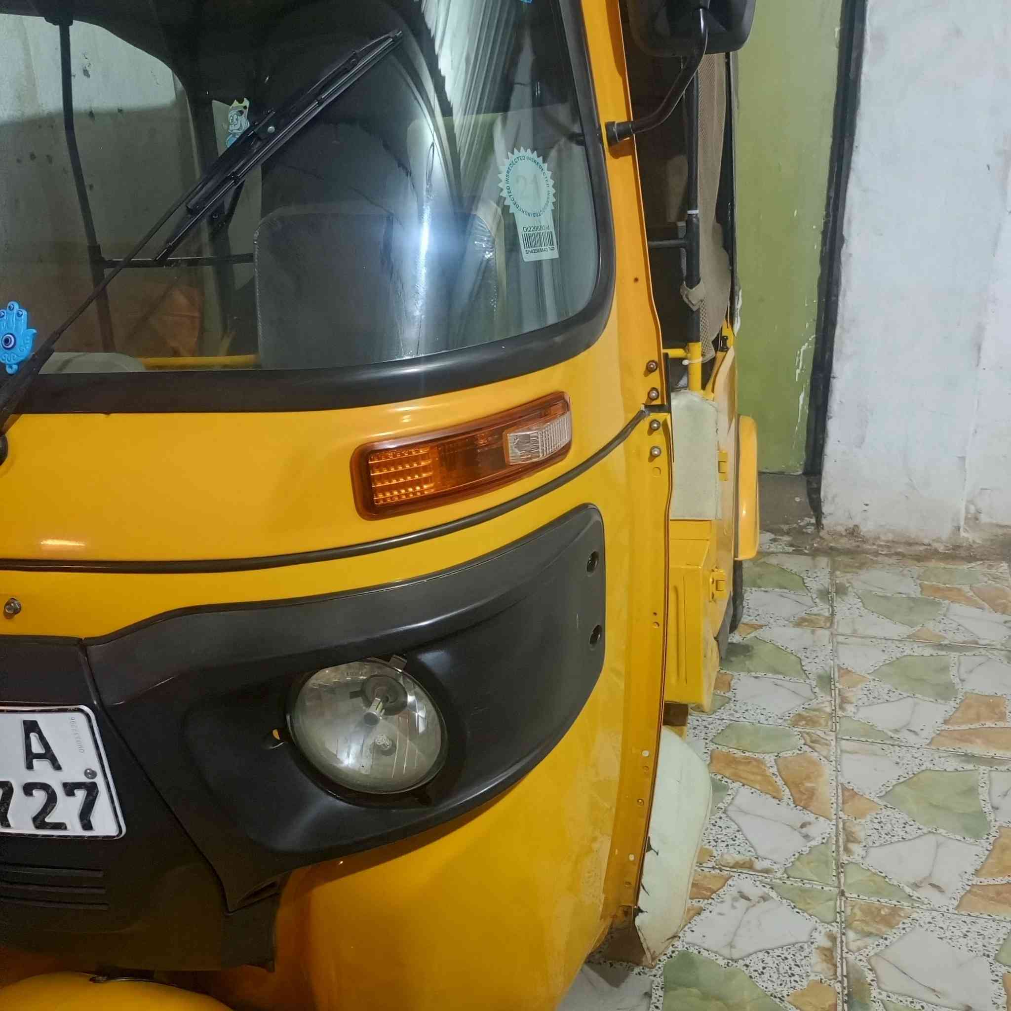 سلام عليكم تكتك موديل 21 شهر 11 لون وأحد كربلاء مشروع وطني بسمي تحويل بل يعجبك مكاني  عماره قليل بل صفحه بارد 
 رقم صاحبه ***********
