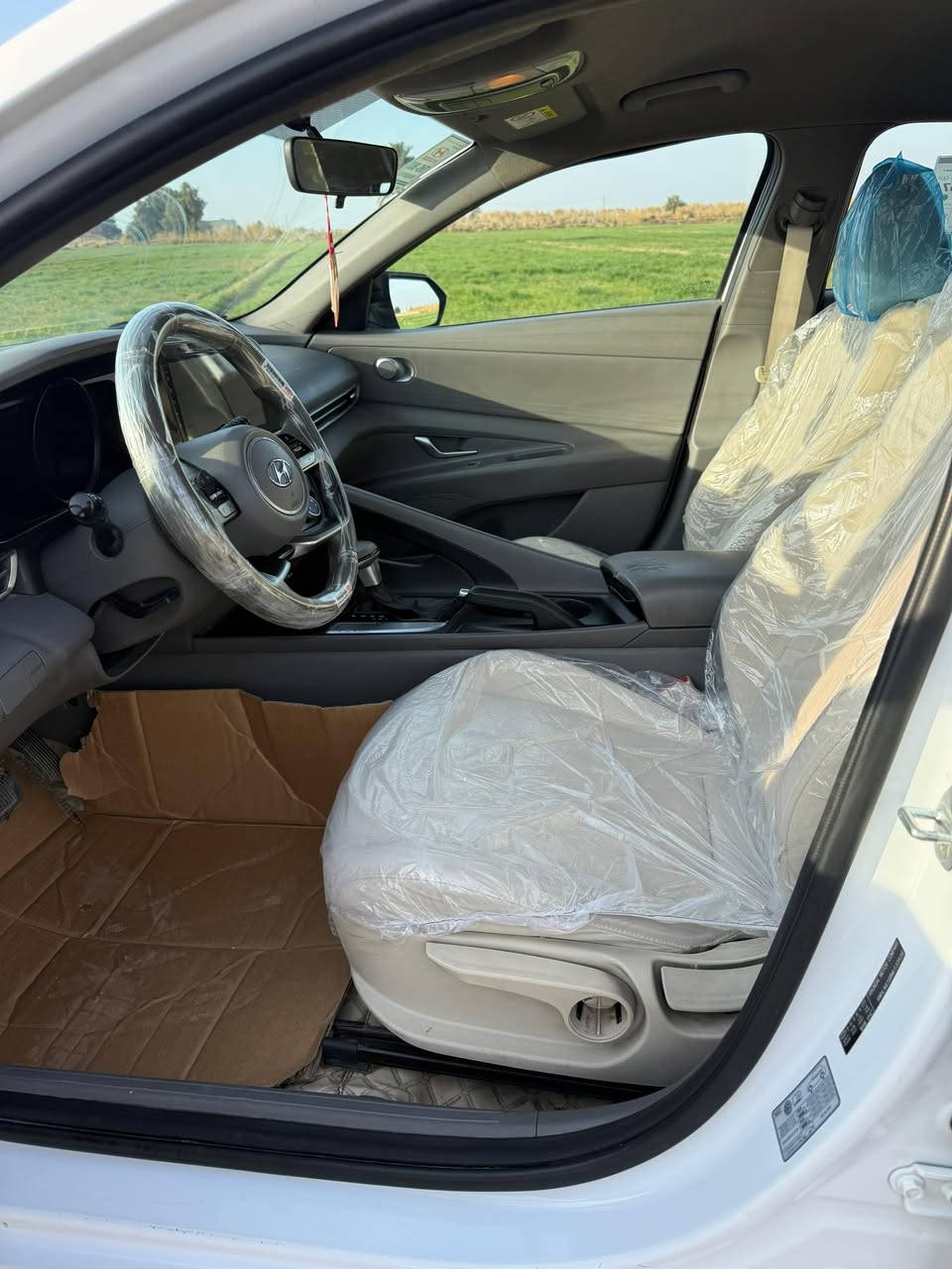 النترا 2021 خليجي مطلوبه للمصرف اقصاط باقيلها اقل السنه وتصير حره وكاله عامه مضمونه من المالك وتحويل مضمون نص فول مكينه 2000 دوش سياره بيها صبغ 3 قطع بدون اي دواخل شواصي لغود تكم مكفول مكان السياره واسط سعرهه 130 وبيهه مجال الشراي يتصل 
اتصال فقط ***********
