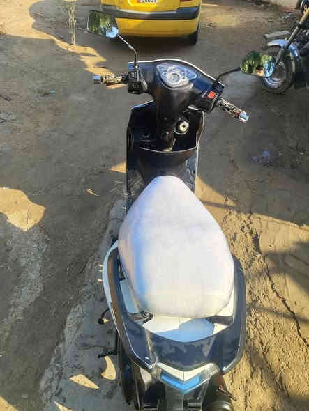 السلام عليكم 👋
♦️للبيع او مراوس ويا بوتين 
♦️ماطور رايسنك كوري 🇰🇷 
♦️مكينه شرط 💯
♦️هورن اشاير لايت زينون عالي ناصي
♦️مكاني موصل الأيسر 
♦️السعر[350] بي مجال لطيبين

***********
