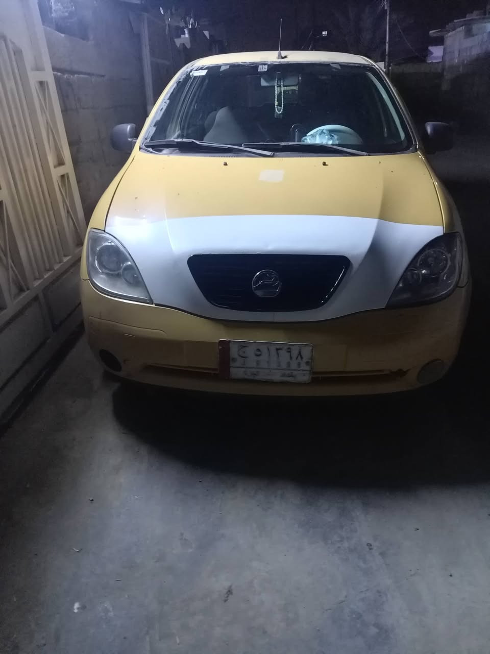 سلام عليكم ورحمة الله وبركاته عندي سياره طيبه ٢٠١٦ تبريد تدفئه كله شغال تايرات جدد مكينه ناعمه سياره تخبل بالعافيه ع الياخذه السعر ٣٨ ورقه وبيه مجال بسيط للطيبين ممتواجد خاص رقم تلفون ***********
