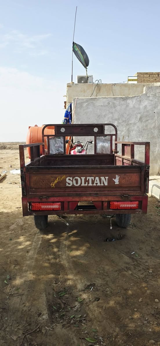 مكلف بنشر      ستوته موديل 2014 شاصيه مكفول ستوته خير من ألله البدي مكفول ستوته باب أول أوراقه كامله كل نقص مابيه السعر 1600 وبيه مجال  العنوان ميسان البتيره النواضم  رقم راعي ستوته ***********
