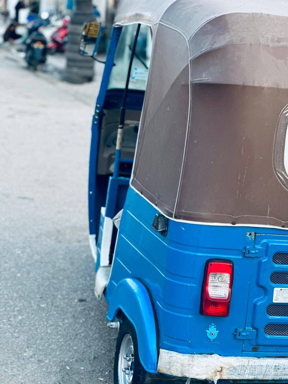 تكتك عشرين 2020رقم وسنويه كشرته كفاله لا صبغ ولا معجون سعره 6500بيه مجال خابر وتدال مكاني ميسان المجر الكبير ***********
