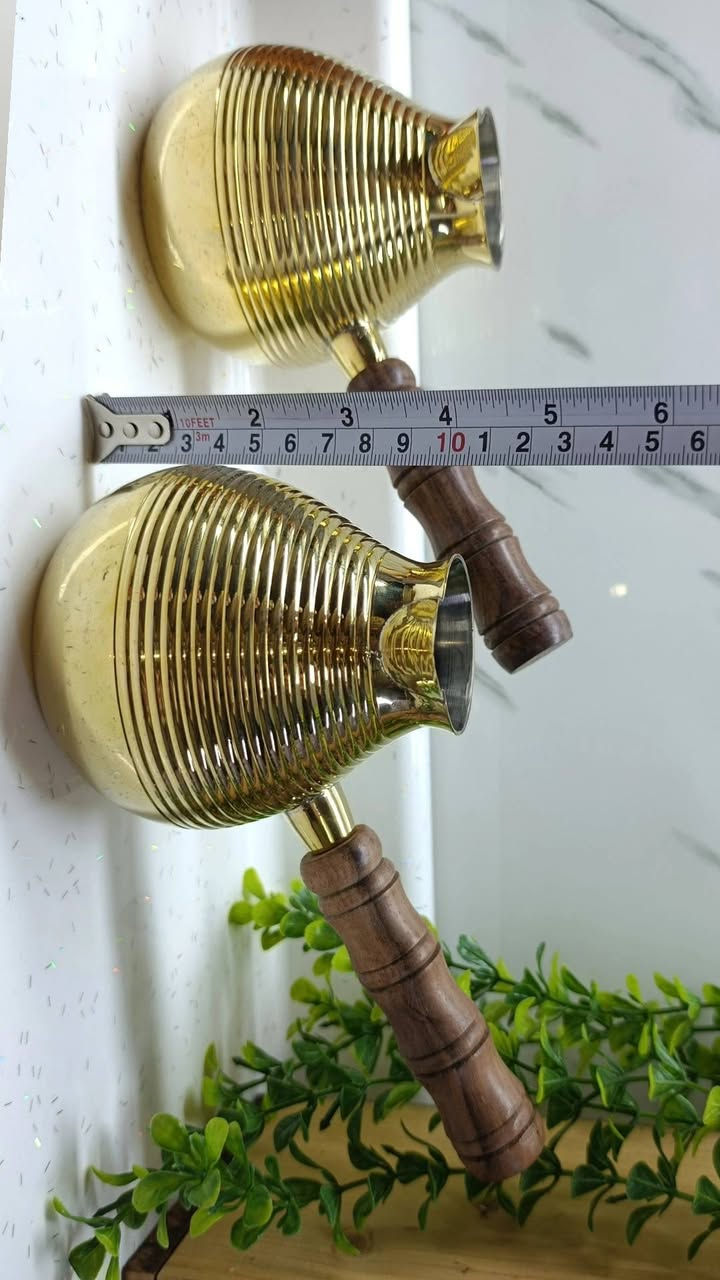 غلاية قهوة نحاس
سعر الوحدة 15


**إذا كنت صاحب هذا الإعلان وتريد حذفه لأي سبب، رجاءا أرسل رسالة إلى الدعم الفني**