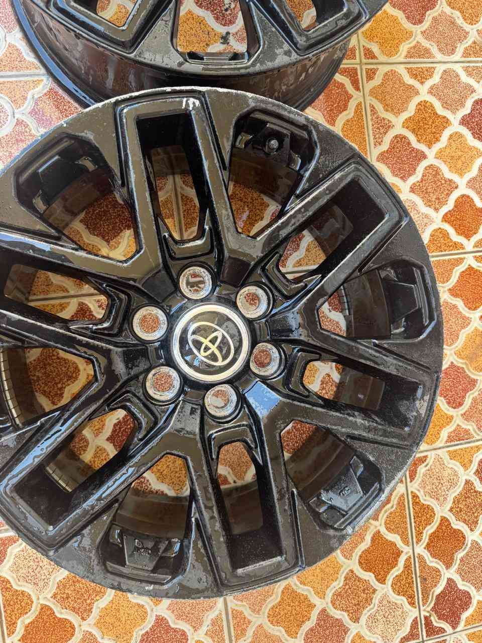 زوج ويل 20 سيكويا 24
طخات بسيطة بيهن يتصلحن
السعر 350
***********
