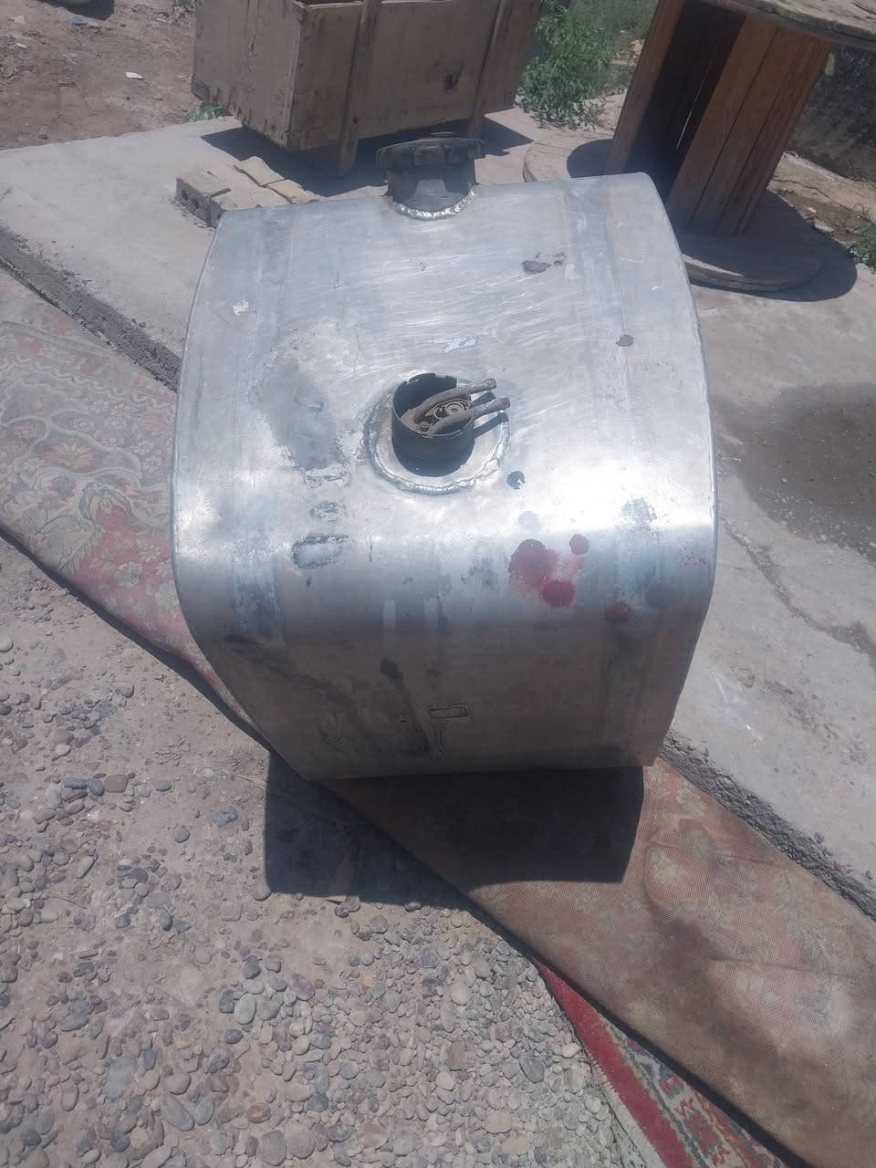 ٢٠٠ لتر بغداد ***********
