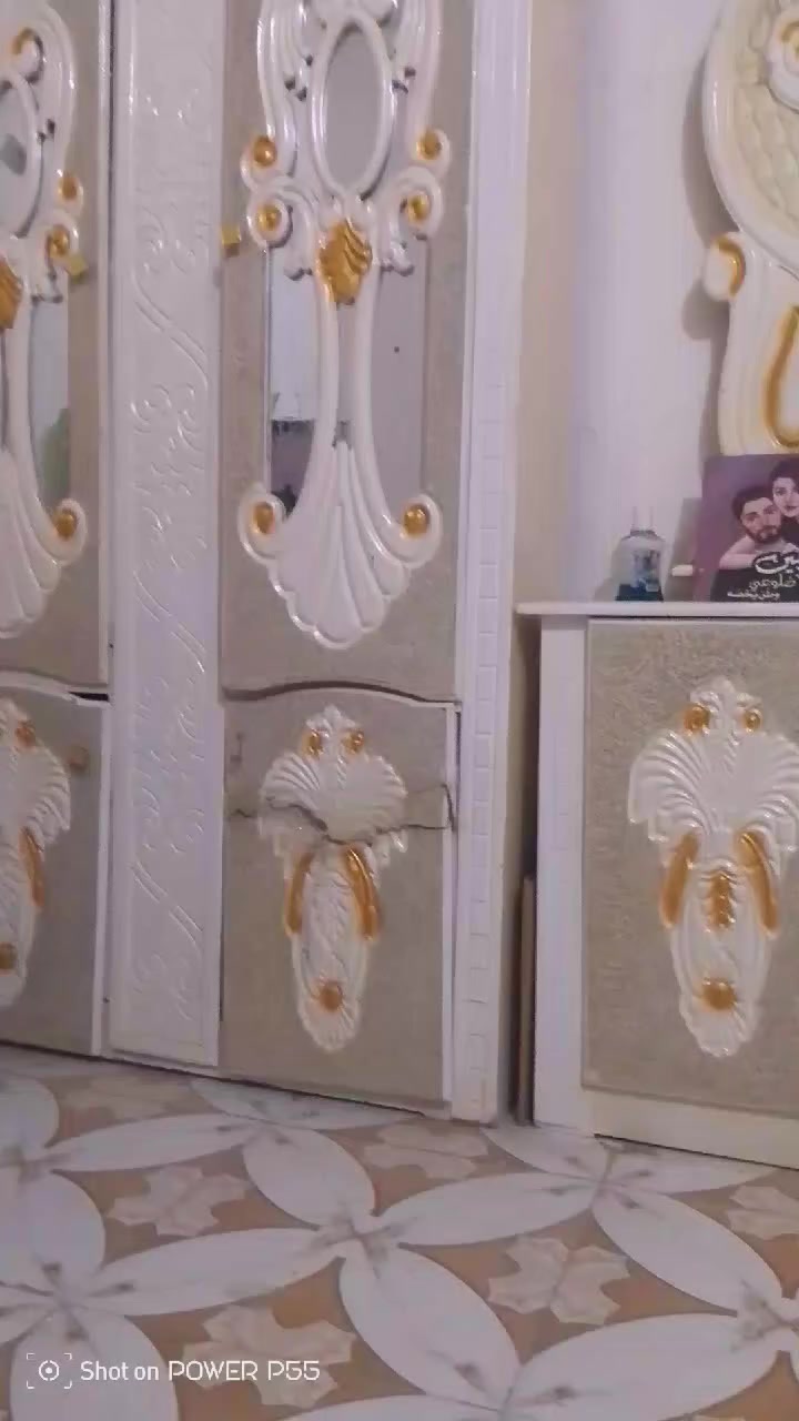 السلام عليكم غرفه للبيع السعر 900
وبيه مجال مكاني شطره محاويل رقم الهاتف ***********
