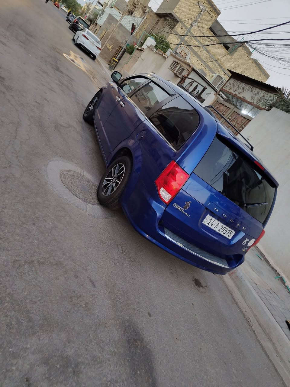السلام عليكم
دوج كرفان  2019 sxt
السيارة جاهزة من كلشي 
تفاصيل داخل الفيديو 

للبيع أو مراوس وية أقل سعر لان محتاج فلوس 

ماشيه 112 الف 

سياره نظيفه 3 قطع تبريد 

تايرات جديده قبل شهر شاد تخم

رقم بصرة بأسمي

بيبان  كهرباء و صندوق كهرباء

جام 6 كهرباء 

تشغيل عن بعد 

تحكمات استيرن 
بيهه بعد مواصفات 

 قطعه وحدة مبدله جاملغ ايمن  موضح صور الحادث موجودة بالمنشور

سعر (158) بيها مجال بسيط 
مكان السيارة بصرة
للتواصل على واتساب ***********
