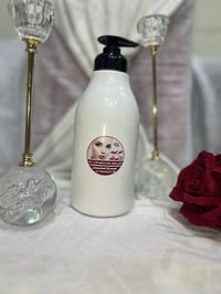 مرايا الأناقة • منتجات طبيعية • خالي من الكيمياويات