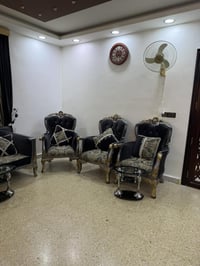 طخم ملكي    جديد جديد.  السعر مليون.        07700158333.   07517256953