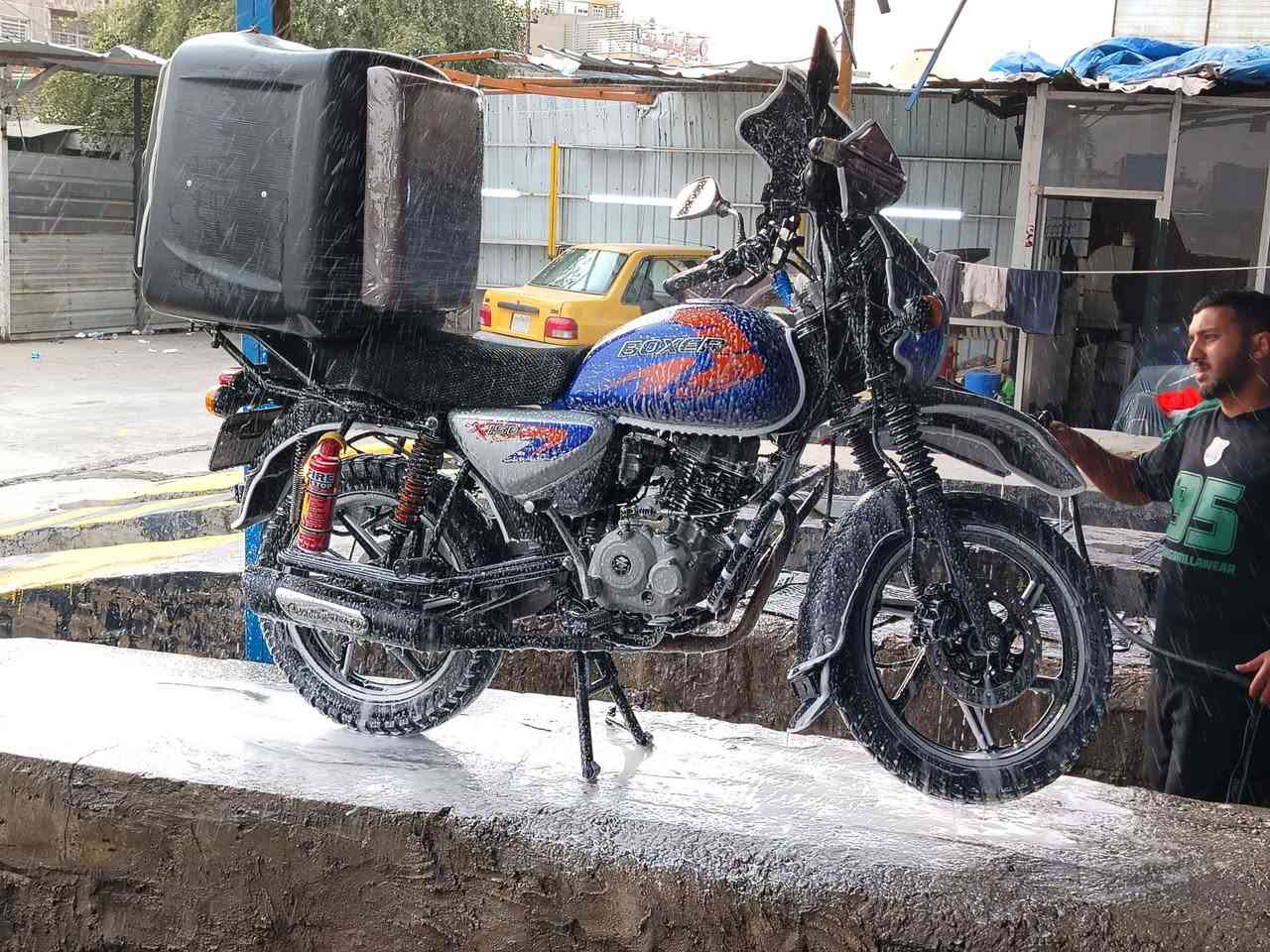 السلام عليكم دراجه بوكسر موديل 2023 دراجه نضيفه حيل رقم بغداد تحويل ثاني يوم تاخذهه ليوم باجر تحول ماكدر اعوفهه 

دراجه نضيفه شوفت عينك 
 

دراجه بيهه خيط تبخير بدايته اله تزير ع دراجه كلش يالله يطلع شويه مكينه سبانه ماحاطين عليهه دهن ادير يورال 

اشاير كهربائيات كله شغال كبل لشارع 

عارضهه ب2300 وبيهه مجال لشراي مكاني بغداد فلكه حي النصر


**إذا كنت صاحب هذا الإعلان وتريد حذفه لأي سبب، رجاءا أرسل رسالة إلى الدعم الفني**