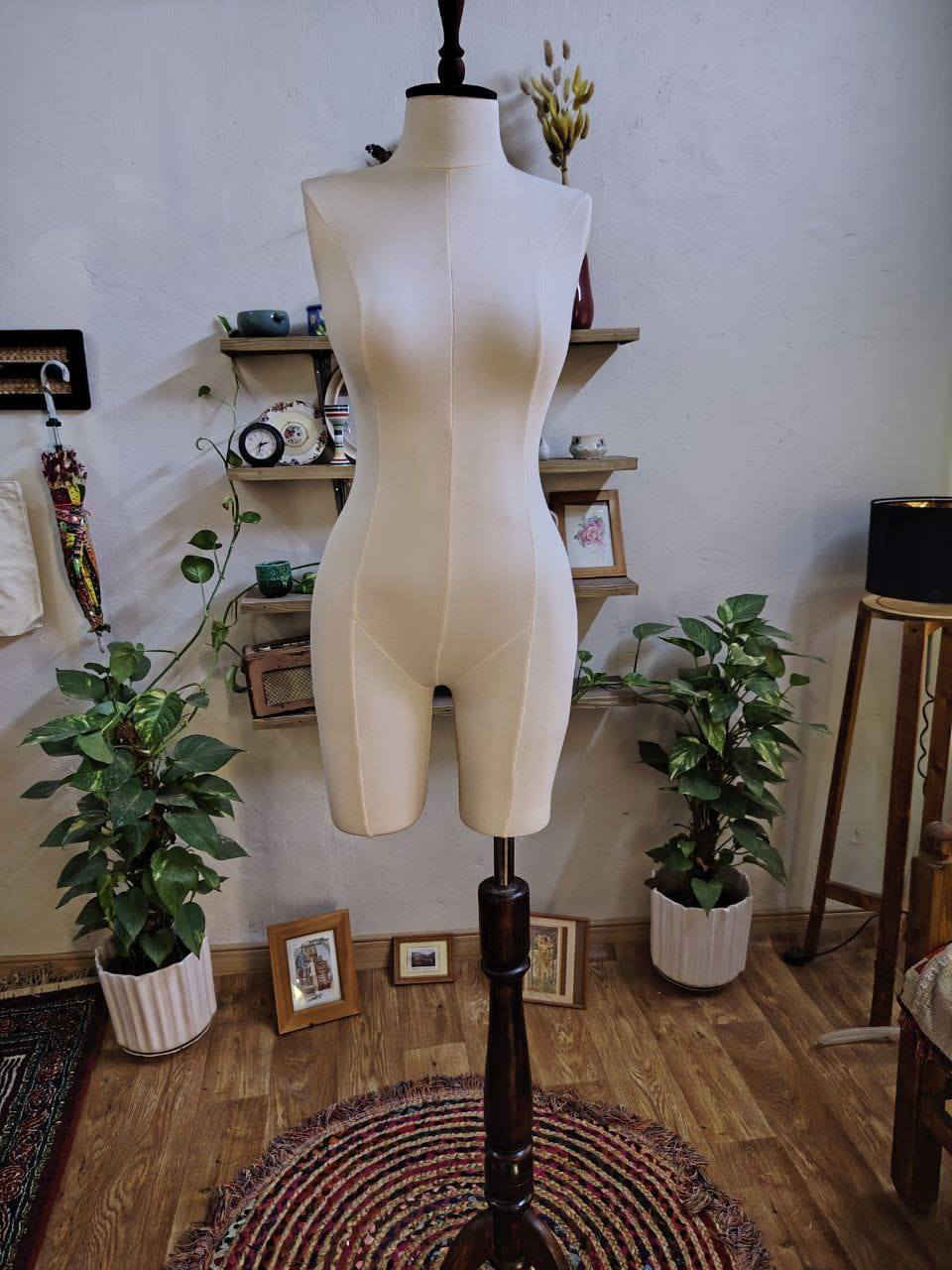 السلام عليكم : مليكانة للبيع
القياس :جوكر
تلبيس بنطرون  
صاج كاملة 
ما مستخدمه بس 5 مرات النضافة 100٪
التواصل على الخاص
 التوصيل داخل بغداد فقط الرقم ***********
