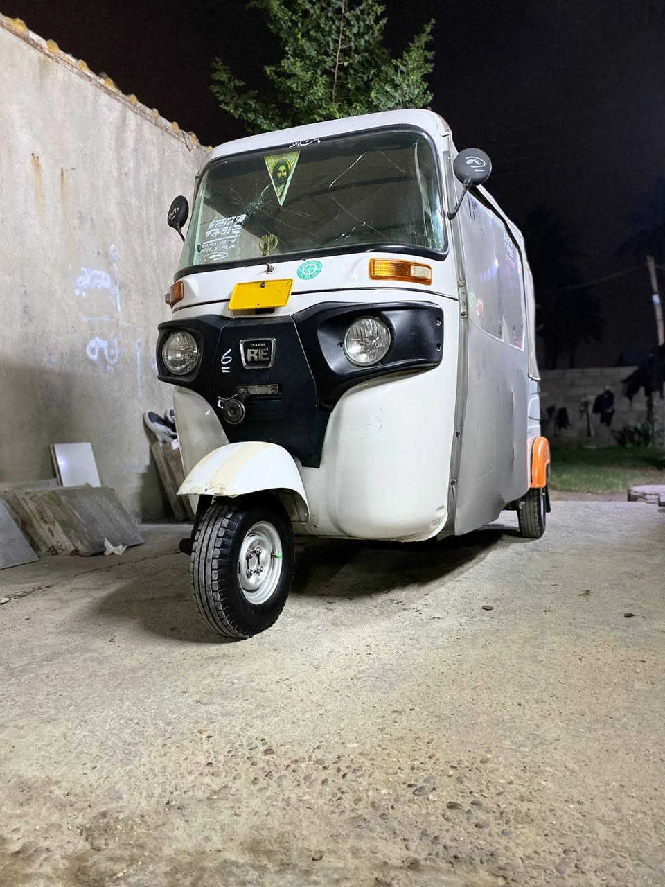 سلام عليكم ورحمة الله وبركاته تكتك موديل 21 البيع مرقمه بغداد تكتك خير من الله محرك اكسل كهربايات كامله كبل لشارع تخم تاير تكتك نصبه حلوه تحويل كبل مكاني بغداد الدوره *********** اتصل وبلخدمه
