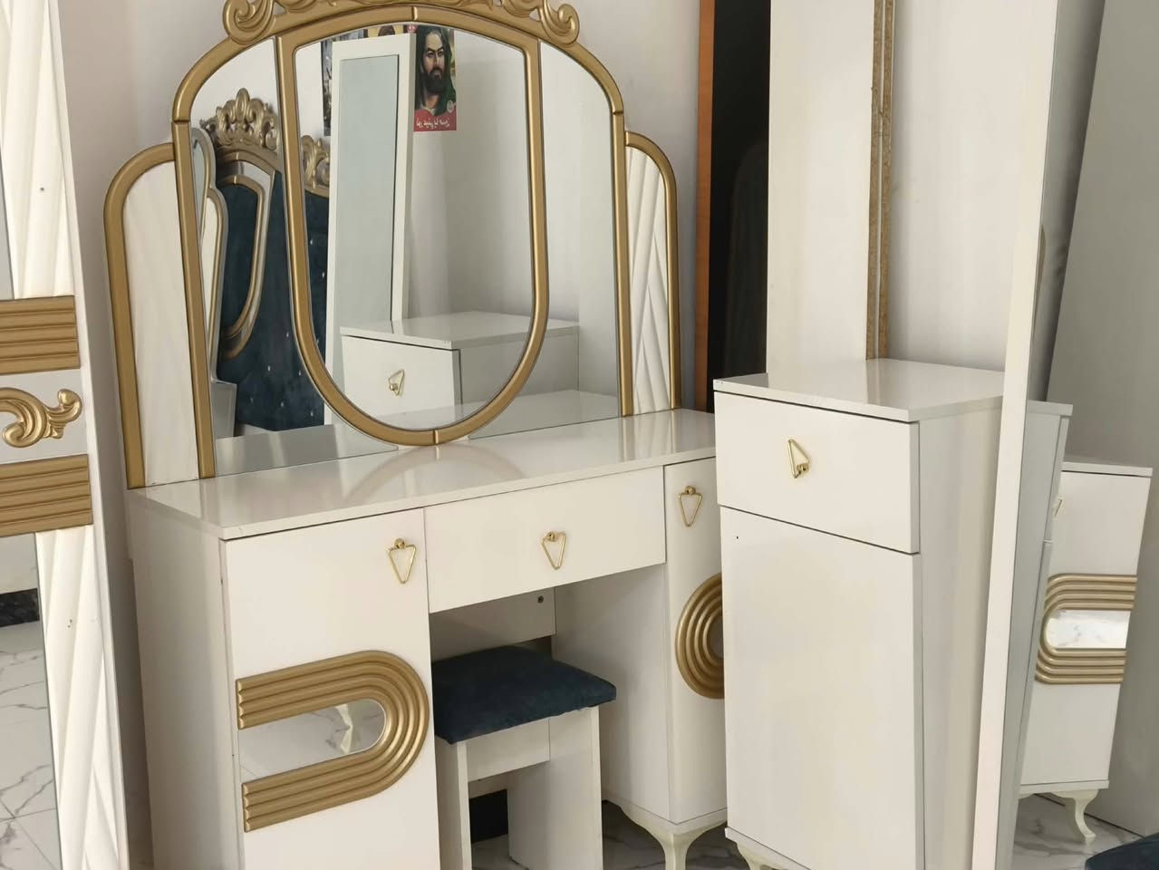 غرفه تركيه نضيفه ب600
الديوانيه
العنده اغراض اوغرف نوم انشرهن وعلبيع الي نسبه بسيطه يتفضل خاص تابعني ليصلك كل جديد


**إذا كنت صاحب هذا الإعلان وتريد حذفه لأي سبب، رجاءا أرسل رسالة إلى الدعم الفني**