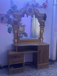 للبيع غرفه رايده 400 بغداد المعامل 07781100825رقم ثاني 07746637523
