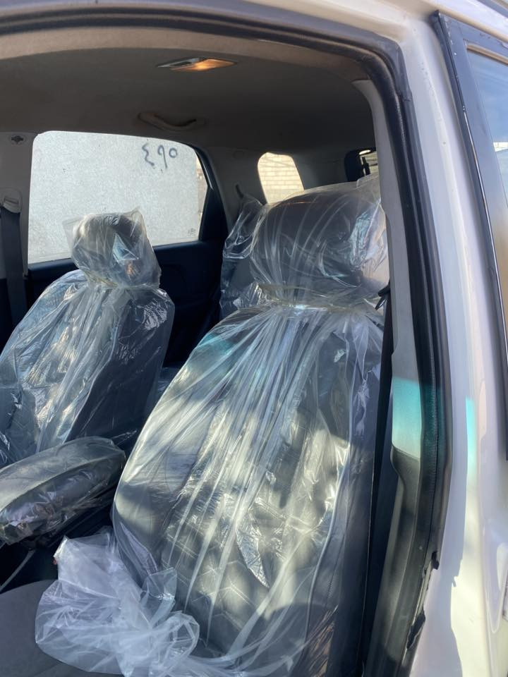 سبورتج 2009 محرك 2000
لايتات زينون ✔️
مكينه كير ١٠٠٪؜
تدفئه تبريد ✔️
ماشيه 193الف 
سعر 130
***********
