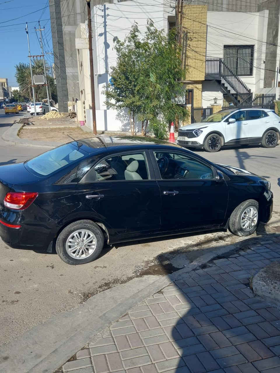 كيا بيغاس موديل 2021 خليجي مكفولة ماشية ٦٣ فتحة سلايد روبل ويل كاب ***********     سعر 110
