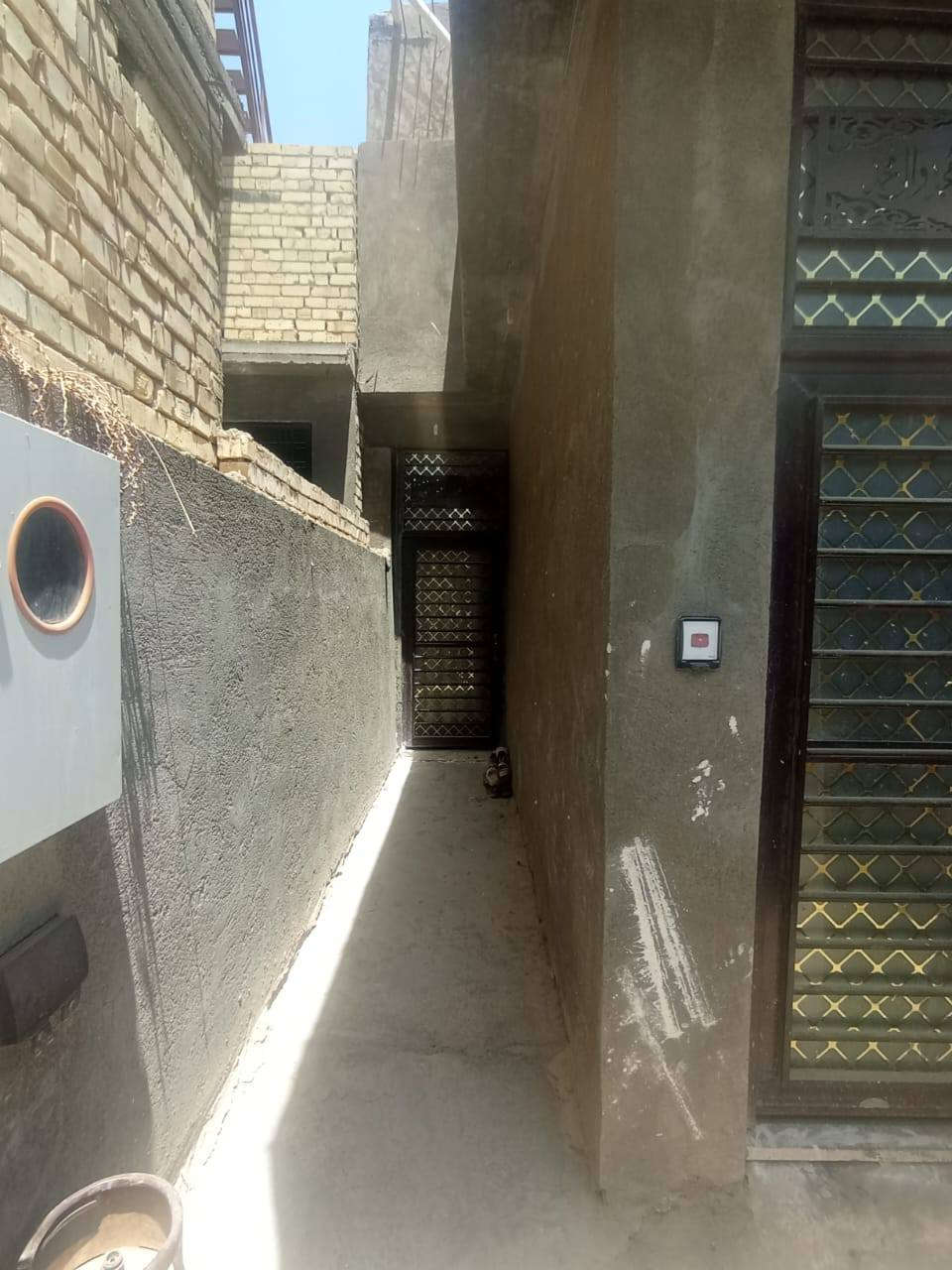 سلام عليكم
دار طابو صرف  مساحه ١٢٢م. 
واجه 5 نزال 22
بناء حديث 2024  طابوك صب كونكريت والصحيات صب رفت 
الموقع شارع 80 طريق النجف  فرع صيدليه 80 النموذجيه 
 مطلوب اسكان 38  مليون  ينزل من سعر الشراء 
للاستفسار  رقم صاحب الدار  
***********
