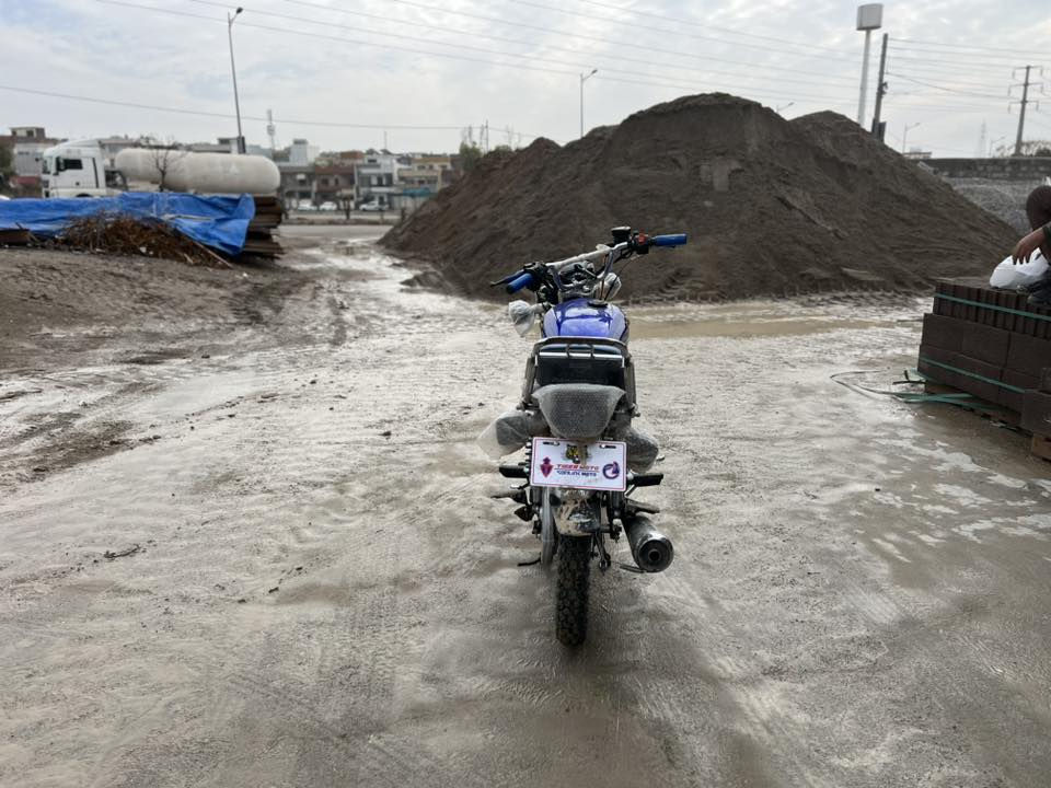 السلام عليكم نامي برو موديل 25مكينه 200كبس السعر 575وبي مجال قليل واتساب ***********
