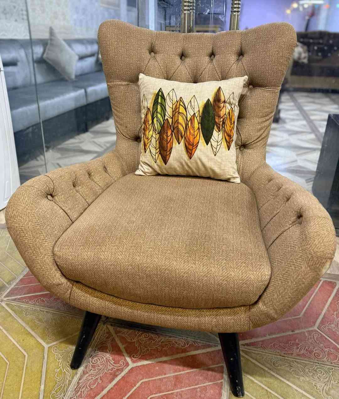 وصل الان 🔥 🔥 

تخم قنفات ماركة مستعمل نظيف جدا .
مقاعد فول بوليستر ، هيكل وأرجل حديد .

لمعرفة السعر علق تم ✔️ 

للاستفسار والطلب التواصل عبر الخاص 
أو الواتساب ‭٠٧٨٦ ٥٨٩ ٠٨٧١‬
***********

الموقع 📍
اربيل فرمان بران قرب المدرسة الاماراتية 
شارع 15 >> معرض الهمة للاثاث المنزلي <<

الوكيشن على الخريطة 👇🏼
https://g.co/kgs/SqMWBi
