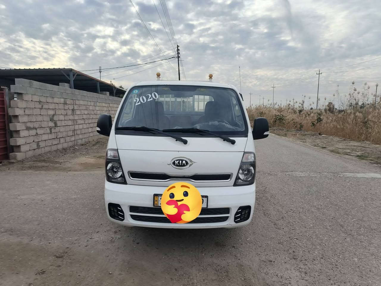 للبيع كيا ٢٠٢٠ رقم بغداد انكليزي سياره جديده بمعنى الكلمه  كير ومحرك واكسل وتخم تاير كله جديد العنوان الرمادي جزيره الخالديه الهاتف ‏‪***********. سعر خاص
