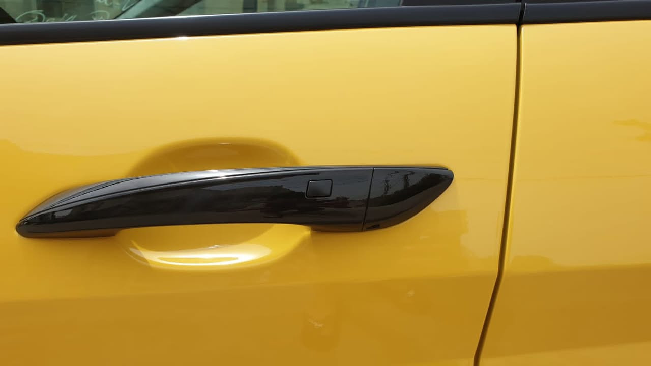 رقم بغداد بسمي 

ماشيه 50mL

مواصفات

بصمه تشغيل 

بصمه أبواب 

تدفئه كشنات 

تدفئه. ستيرن 

لد امامي خلفي 
 
دوشمه عامه 

بعد بيها هواي مواصفات 

 سياره بدون تبديل ليبل واحد 

السعر 148وبيها مجال بصيط حك جيه 

مكاني بغداد  الوشاش 

***********
