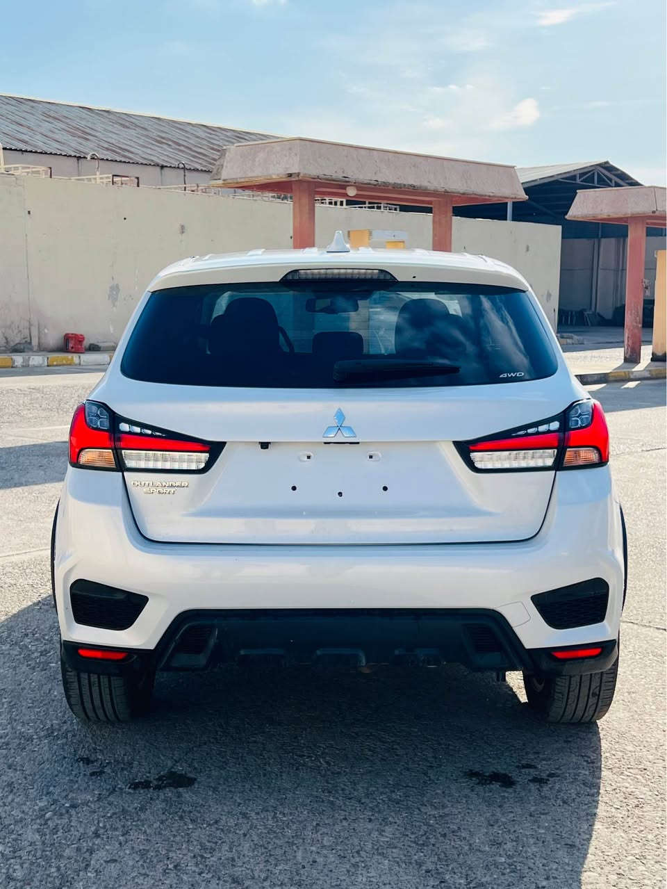 2024 MITSUBISHI OUTLANDER SPORT 2.0 ES
ميتسيوبوشي أوتلاندةر موديل 2024 ES دبل أكسل✅
رقم شاسيم داناوة بس بونيتي بوياخة بةبئ ناوگرتن
گير و مةكينةي بة شةرتة رادار بةردي گزوز بة شةرتة💯
 ***********☎️✅ دبل أكسل 4WD✅ شرت رقم اكر, نينوى
