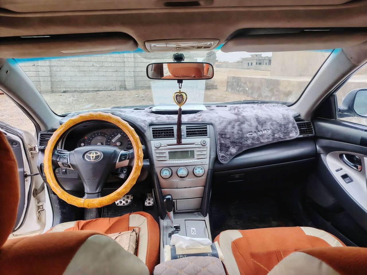 اسلام عليكم سياره كامري خليجي  موديل 2009 فول مواصفات صبغ احزام كير محرك كللهه بل شرط تايرات جدد كهرباياتهه كلهه شغاله رقمهه كركوك اسعر 90بيهه مجال امراوس حسب القناعه العنوان الحويجه ***********
