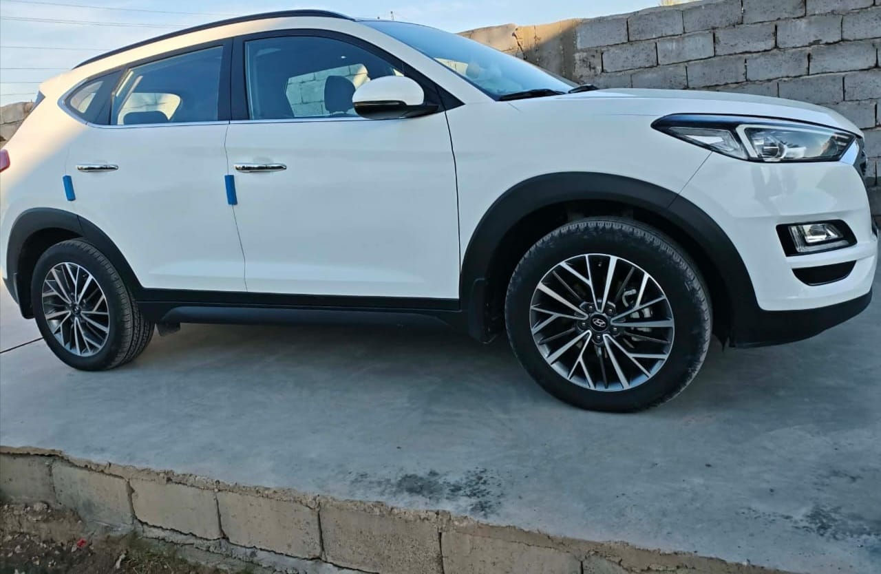 توسان ٢٠٢٠ خليجي مكفوله كفاله عامه فول مواصفات 1/1
شركه الكاصد معروفه مواصفاته 
تفاصيل على رقم *********** واتساب
