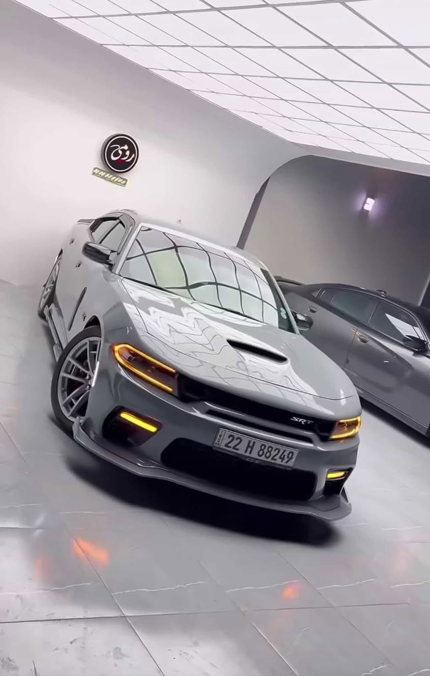دودج جارجر GT 2022
سوبر تراك باك 
اللون: سموك 
ماشية: 36 الف كيلو 
مزودة شوته وبرمجة 
سيارة ما تحتاج مصرف دينار واحد
بيها قطعتين صبغ وصبغ حافة البوند كلش بسيطة 
للاستفسار *********** 
عنوان الموصل
