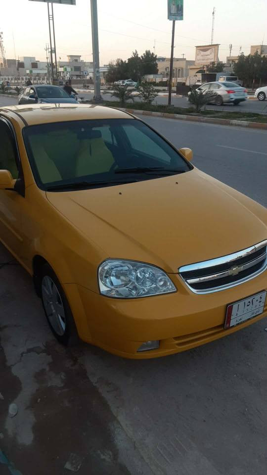 اوبترا تكسي 2011
مصبوغه عام 
بدون ضربه بدون تبديل 
محرك كير نظيفات 
مصفره هيئه وغرامات 
تايرات اليوم شديتهن جدد
ادامه كامله ظفيرة ونوزلات وبلكات وعبوه مال فيت بم واذاين محرك ودبلات كله جديد 
تبريد شغال تدفئه شغاله 
مراوس بخصوصي او بيع 
المكان الناصرية الثورة 
*********** ناصرية, ذي قار
