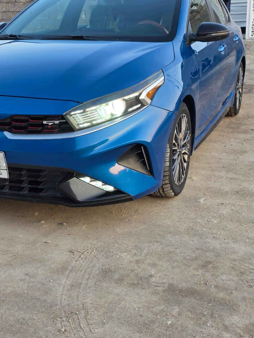 السلام عليكم كيا فورتي جيتي موديل 2023 لون مميز ماشيه 30 الف فول مواصفات بدون فتح بدون تبديل البنيد نفسه معمر مصبوغ محرك 2000 شاشه كبيره كامره دوراه بصمه فتحه صندوك ذكي ويل كب 18لايتات زنون كشنات جلد رادار بالمري اشاير بالمري توقف ذاتي تشغيل عن بعد تحكم ستير جهتين السعر 158 وبيها مجال قليل *********** مكان السياره سوق الشيوخ
