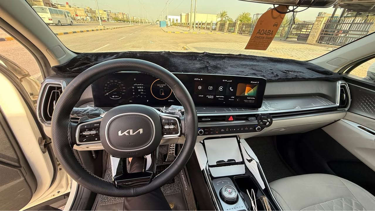 السلام عليكم 
سورينتو 2024 للبيع بسعر مناسب 
جديدة بمعنى الكلمة استخدام شخصي 
رقم بغداد انكليزي بأسمي تحويل مباشر
مكينة ٦ سلندر 
٧ راكب 
فتحة سقف بانوراما
داتا شو 
بصمة 
كير ماوس 
كشنات كهرباء
تشغيل عن بعد 
جنطة كهرباء
مري كهرباء
ويل١٩
فول حساسات امامي خلفي 
تبريد ٣ قطع 
اوتو هولد 
سايد بريك بصمة
بردات خلفية
شحن لاسلكي
*********** السعر ٣٠٥ معه المجال  مكاني النجف الاشرف النجف, العراق
