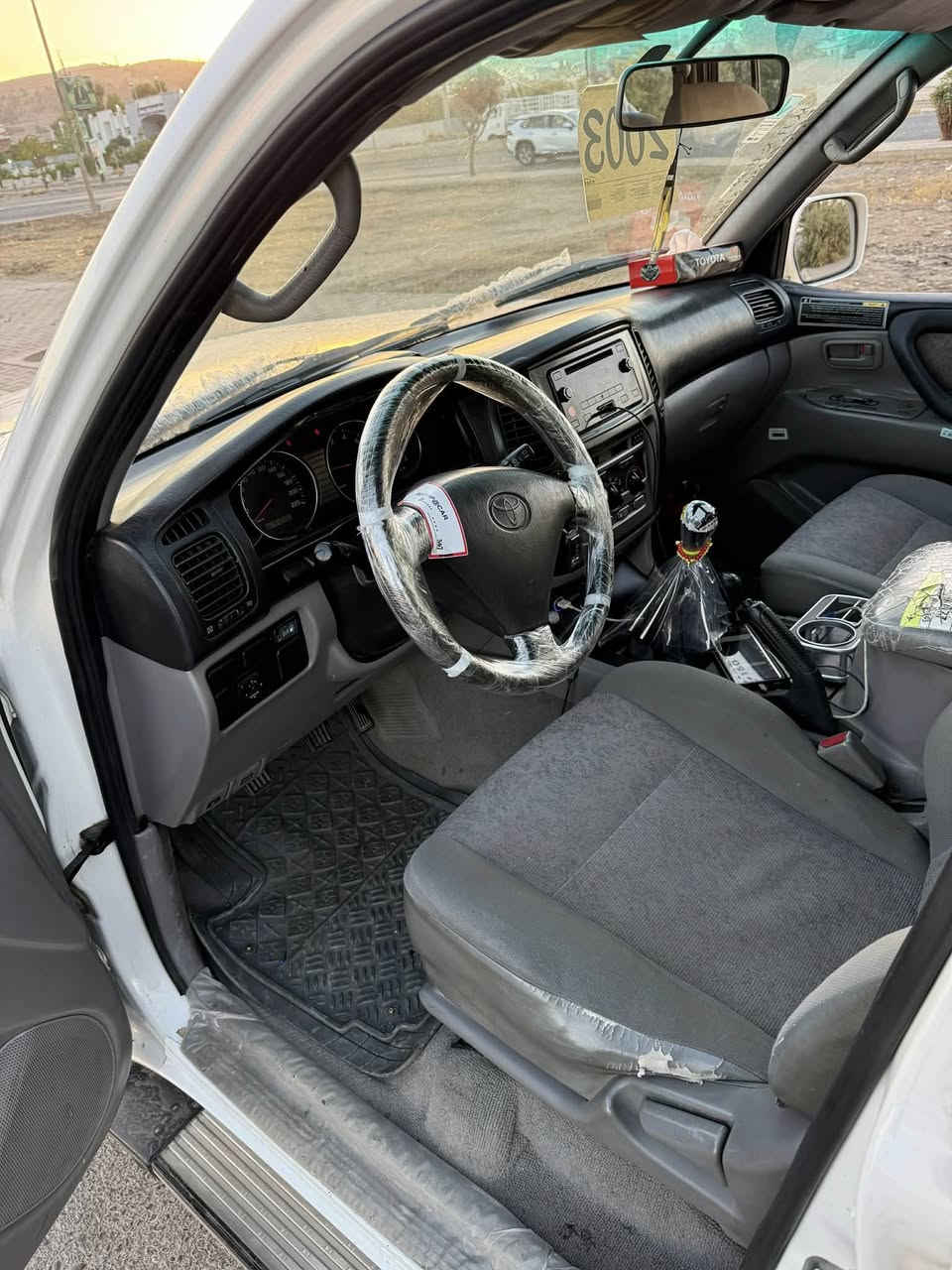 مواسه فات سيروبع Gx گير عادى
ته بريت مه ركه زى ده بل فلچه هؤك ئاوينه كاره باى هه مو گيانى به شه رت ئيشه كات يه ك كيشه ى تيا نيه 
سه ياره كه هين مه عره ز نيه هين ده س خومانه سه نه ويوو هه مو شتى تازه يه 
گوشتو به ره ده رگاو ناوى كامل له سه ر شه ريكه ماوه كوشنى درواى تيا نيه 
٥ تايه يى لؤكى له سه ره يه ك په له يه بوياخى هه يه تاقمم پيش ٢هه فته يه داگيراوه مه كينه ى كامل لاى خومان ناويمان گؤريه ته شه ريكه هيچ مه سره فى تيا نيه سؤنه ره كه شيم داناوه 
 سعر 175 ور ق و مجال ***********
