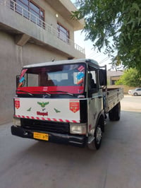 بۆفرۆش هەموبەشەرت ژم 07708615333  07501593581