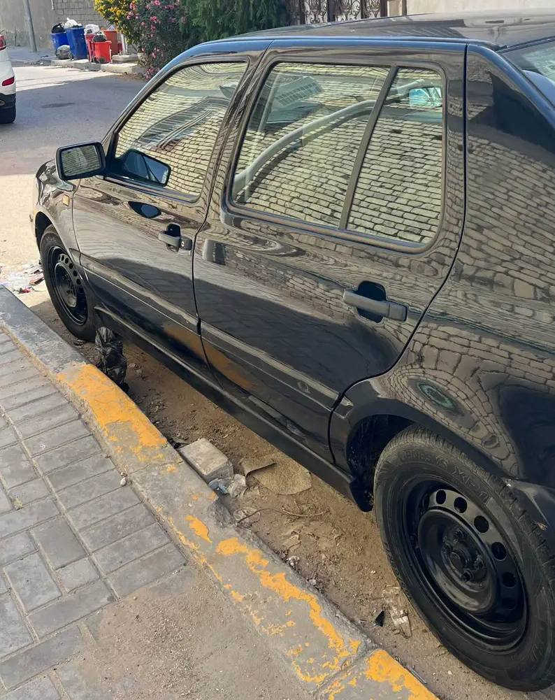 فولكس واگن/فينتو
موديل 94
رقم بغداد انگليزي
بأسمي أنه راعيها بالبصرة
نقصها المحرك بيه تبخير
وبگ لايتات خلفيه
والباقي كلها جاهزه
وهذا رقمي *********** البصرة, العراق
