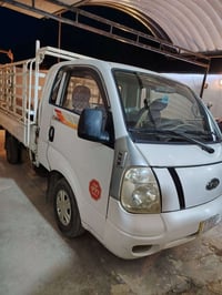 كيا حمل • ٢٧٠٠ • نظيفه